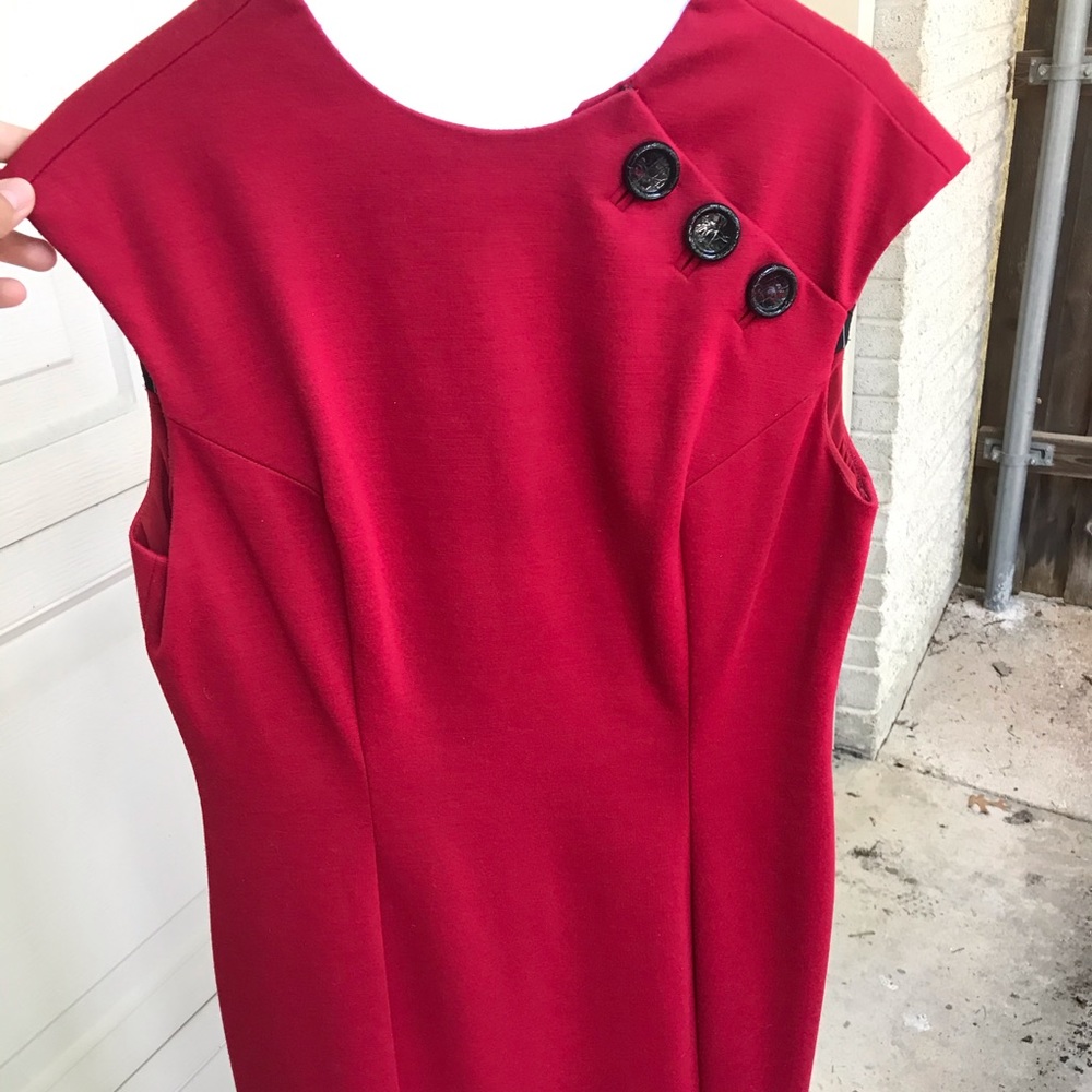 Kay Unger New York Sheath Red Dress